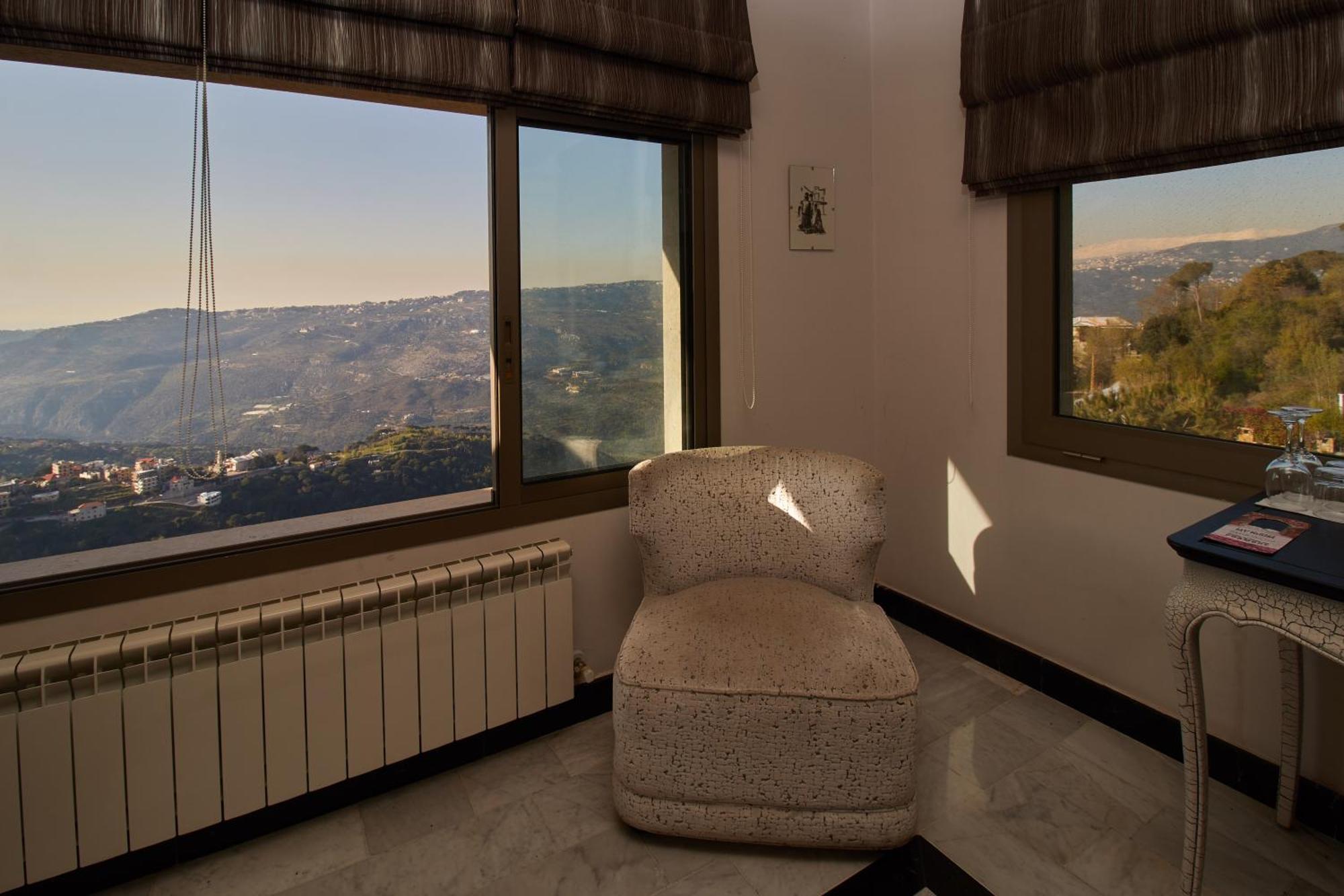 Cherry Blossom Boutique Hotel Bḩamdūn Exteriér fotografie