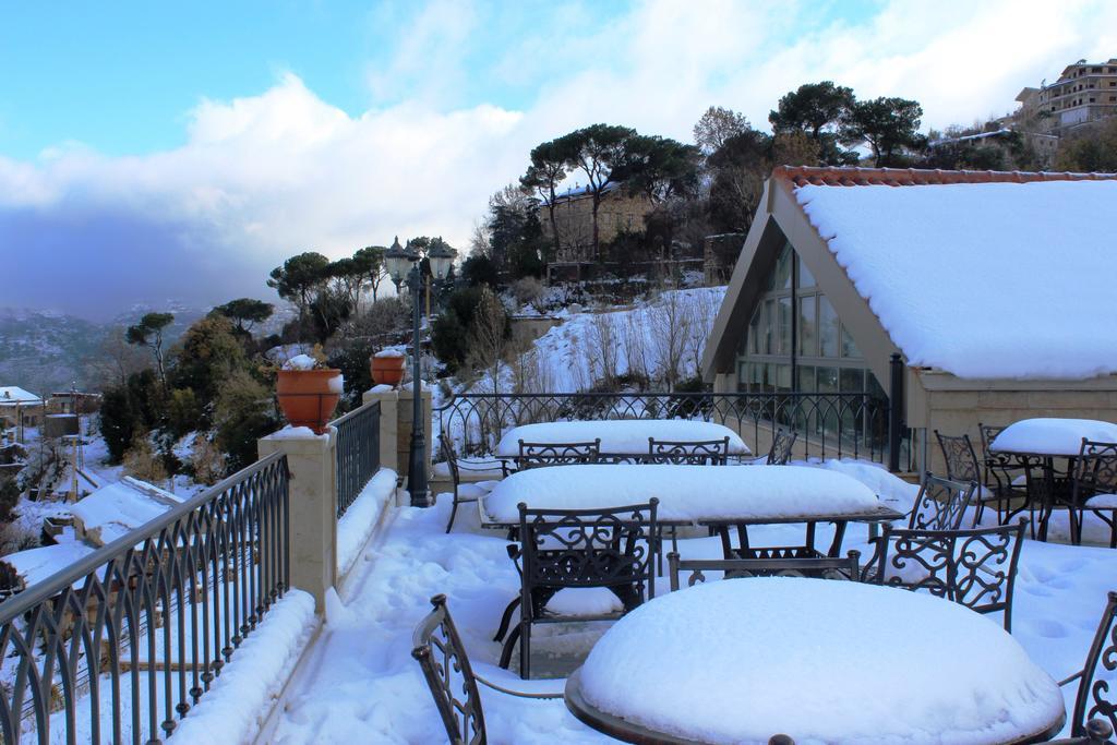Cherry Blossom Boutique Hotel Bḩamdūn Exteriér fotografie
