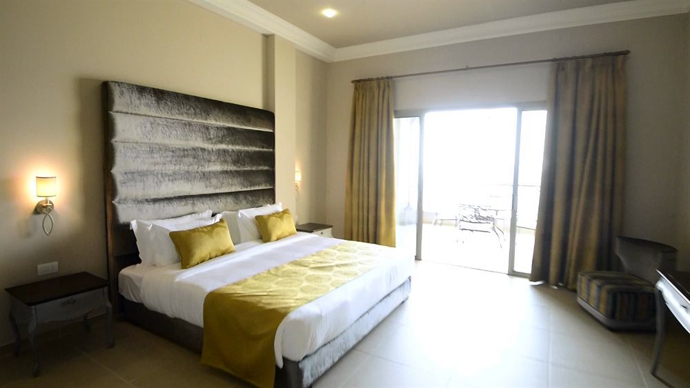 Cherry Blossom Boutique Hotel Bḩamdūn Exteriér fotografie