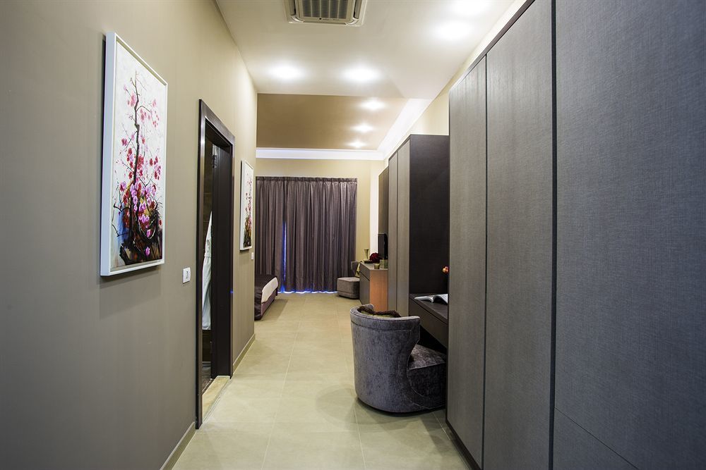 Cherry Blossom Boutique Hotel Bḩamdūn Exteriér fotografie