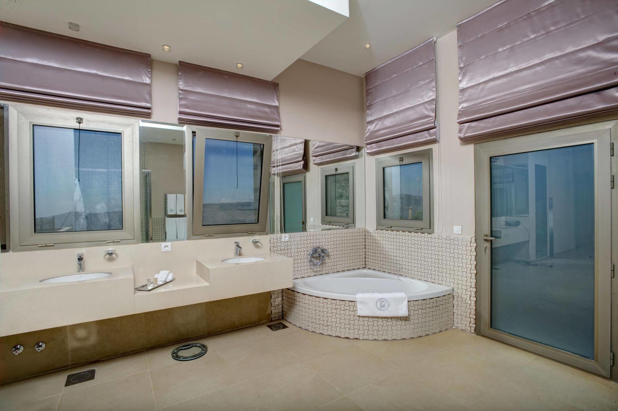 Cherry Blossom Boutique Hotel Bḩamdūn Exteriér fotografie